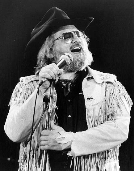 Ronnie Hawkins, Rockabilly Road Warrior, Is Dead at 87