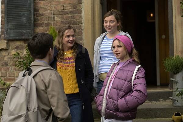 Tonis Welt - Freunde - Z filmu - Sarina Radomski, Amber Bongard, Lea Zoe Voss