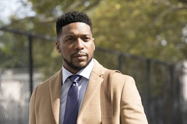 Nemocnice New Amsterdam - Dominový efekt - Z filmu - Jocko Sims