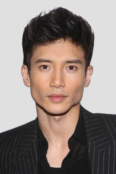 Manny Jacinto isStreet Kid