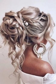 Bridal Hair Updo, Wedding Hairstyles For Long Hair, Wedding Hair And Makeup, Bridesmaid Hairstyles, Blonde Wedding Hair Updo, Hairstyle Short, Loose Bridal Updo, Quinceanera Hairstyles