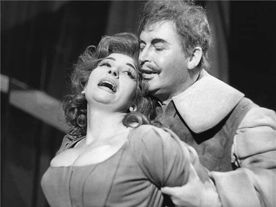 Most - 31.03.1967, Ivana Mixová (Šenkýřka), Rudolf Jedlička (Kornet) Foto: Jaromír Svoboda