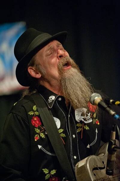  Doc Maclean