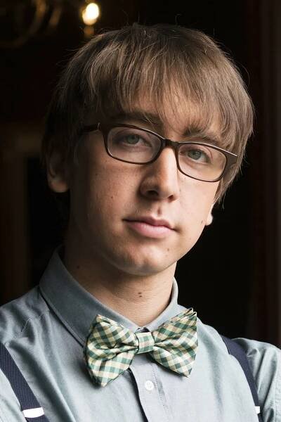 Zachary Gibson herec