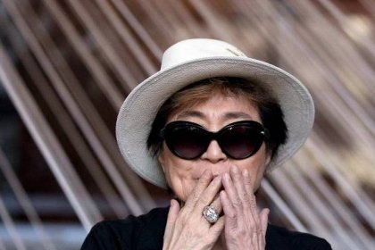 Yoko Ono Marks John Lennon's Birthday With New Version of 'Imagine'