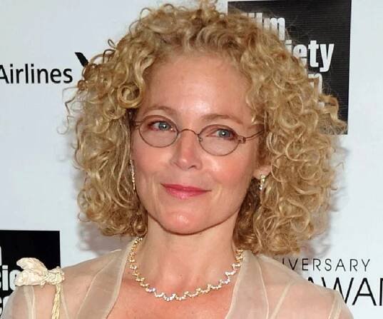 Amy Irving Biography - Facts, Childhood, Family Life & Achievements