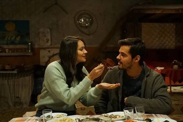 Gönül Dağı - Kadir Gecesi - Z filmu - Gülsim Ali İlhan, Berk Atan