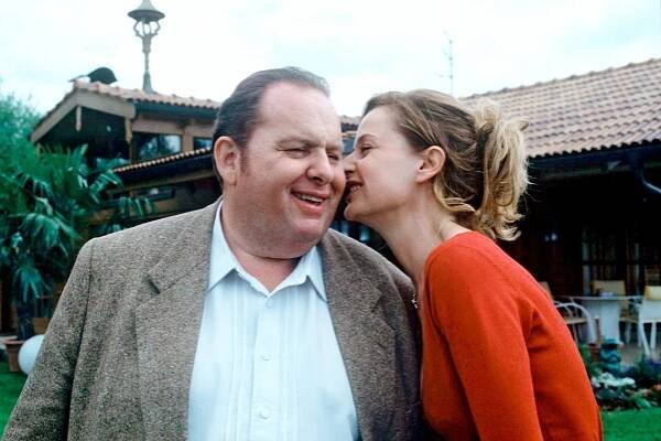 Big Ben - Smrt kritika - Z filmu - Ottfried Fischer, Franziska Schlattner
