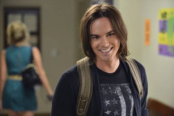 Tyler Blackburn