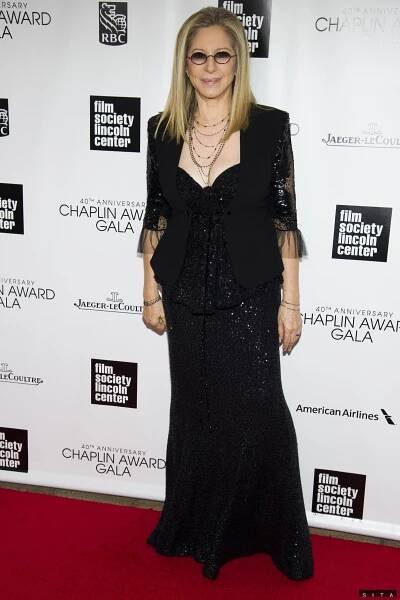 Barbra Streisandová pri preberaní Chaplinovej...