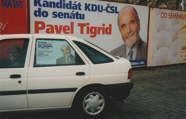Skončíš na šibenici! Výstava ukazuje, jak se StB snažila umlčet Pavla Tigrida