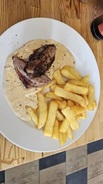 Recenze - Restaurace U Větráka • Mapy.com