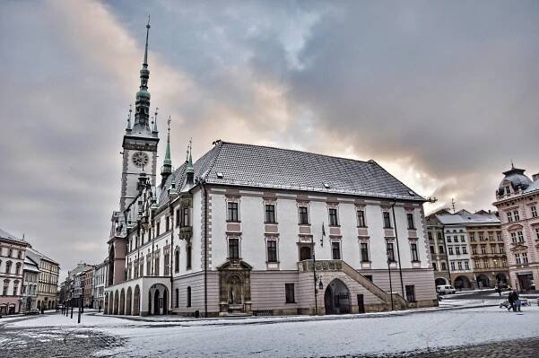 Autozastavárna Olomouc - Zastavárna aut