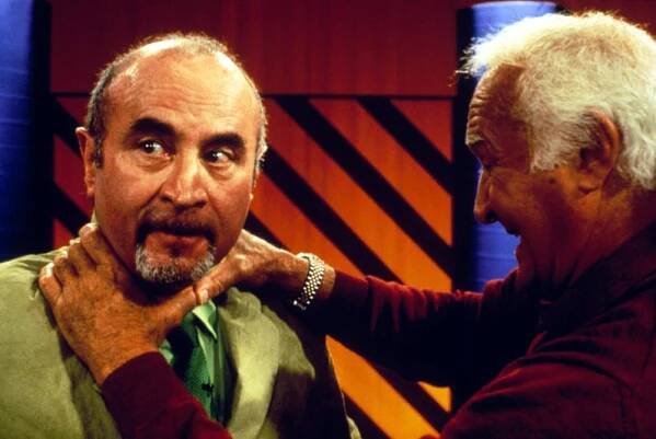 LIVE VIRGIN, aka AMERICAN VIRGIN, Bob Hoskins, Robert Loggia, 2000.'