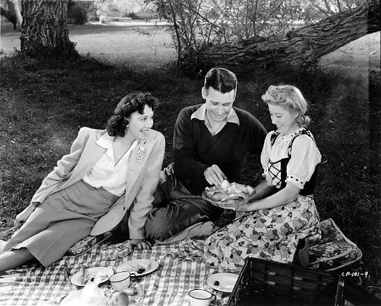 Její první romance - Z filmu - Wilbur Evans, Edith Fellows