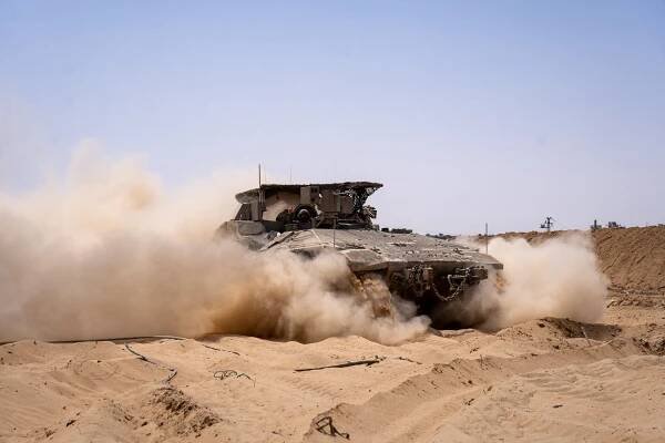 As troops advance in south Gaza, IDF says it's seeing cracks emerge in Hamas's rule | The Times of Israel