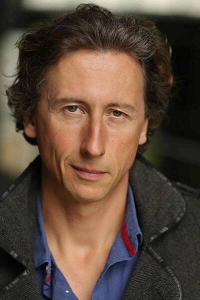 Nicholas Rowe herec