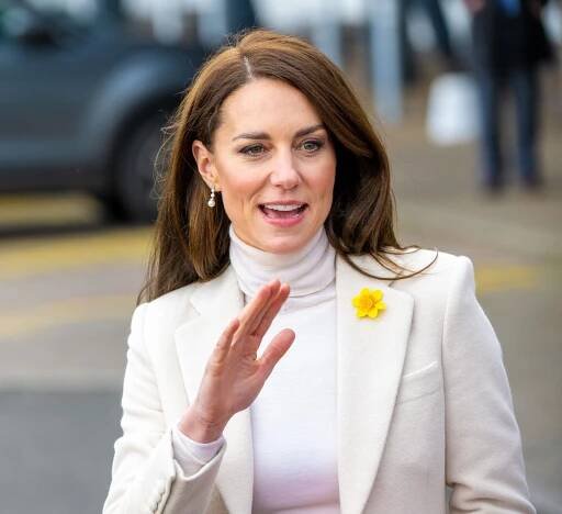 První fotka od princezny Kate od oznámení boje s rakovinou. Neobešla se bez rýpavých komentářů