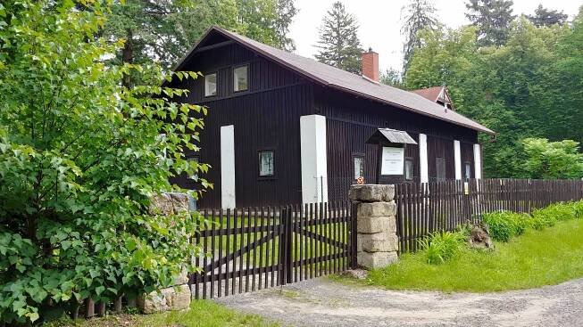 Středisko Bukovina (Ubytování - ostatní) • Mapy.com