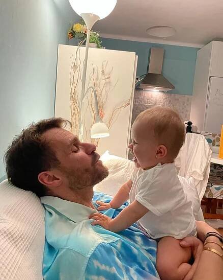 Leoš Mareš se objevil v obklopeni svých lásek: Pochlubil se nestárnoucí maminkou a krásnou Alex - Zivot