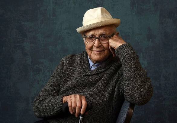 Golden Globes to honor legendary TV producer Norman Lear AP Golden Globes Norman Lear Mark Los Angeles