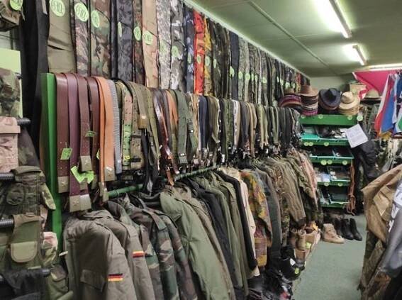 Army shop foto 3