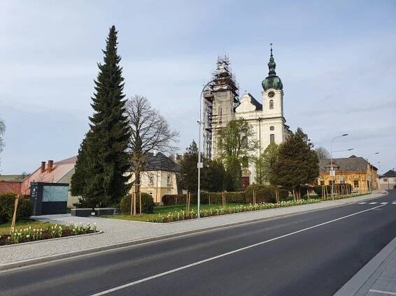 Jaro ve městě