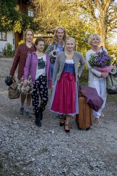 Wenn Frauen ausziehen - Z filmu - Marlene Morreis, Michelle Barthel, Sophie von Kessel, Anna Maria Mühe, Saskia Vester