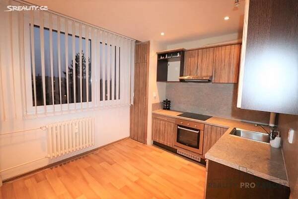 Pronájem bytu 1+1 32 m², Luční, Ivančice