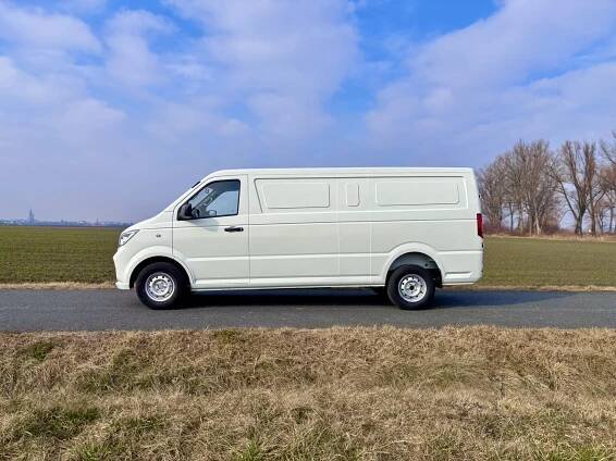 Pracovní elektrická dodávka KAMA - 3. pohled