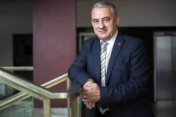 Středula: správný kandidát v nesprávné době