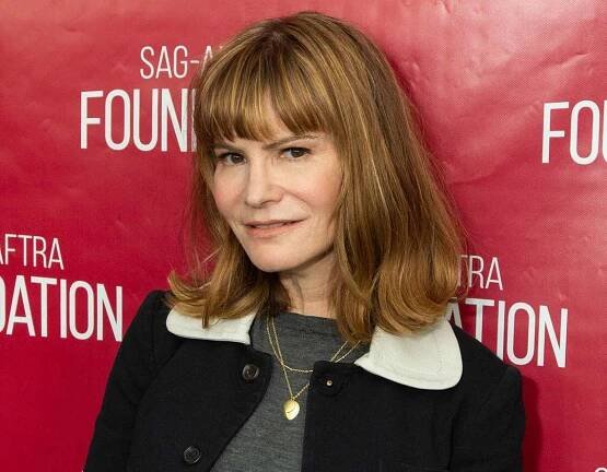 40 Facts About Jennifer Jason Leigh