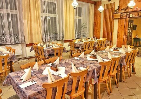 Restaurace a Hotel U Šimáka – Radostín » Dovolená v ČR – eUbytko.cz