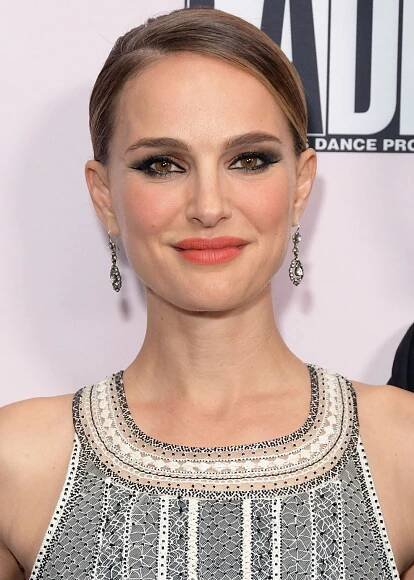 See Natalie Portman's Best Red Carpet Transformations