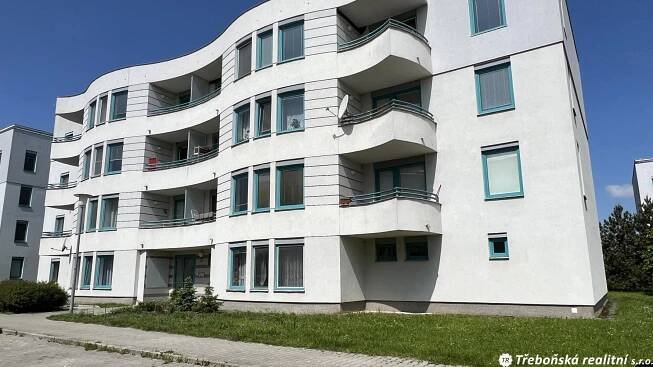 Pronájem Byt 1+kk, U Francouzů, Třeboň - Třeboň II, okres Jindřichův Hradec