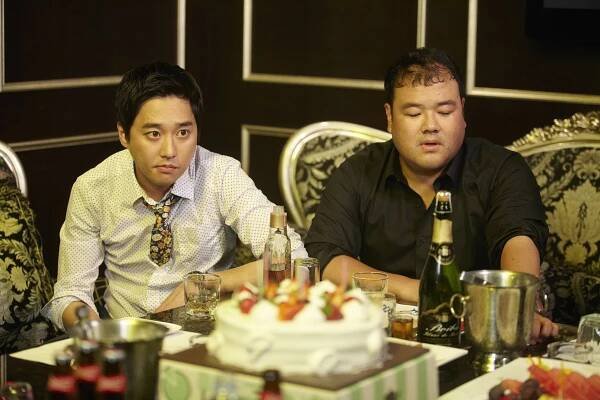 Hwaryeonhan oechul - Z filmu - Jung-min Heo, Ji-hoon Kim