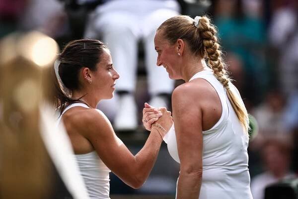 Kvitova's Wimbledon career ends with loss to Navarro
