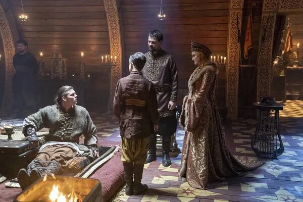 Vikingové - Klíč - Z filmu - Alex Høgh Andersen, Danila Kozlovskij
