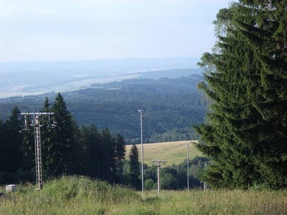 Mikulčin vrch - Ski Centrum Bílé Karpaty - sjezdovky a sníh