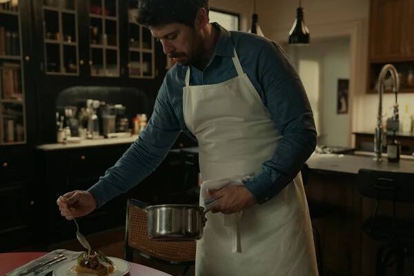 Servant - Závazek - Z filmu - Toby Kebbell