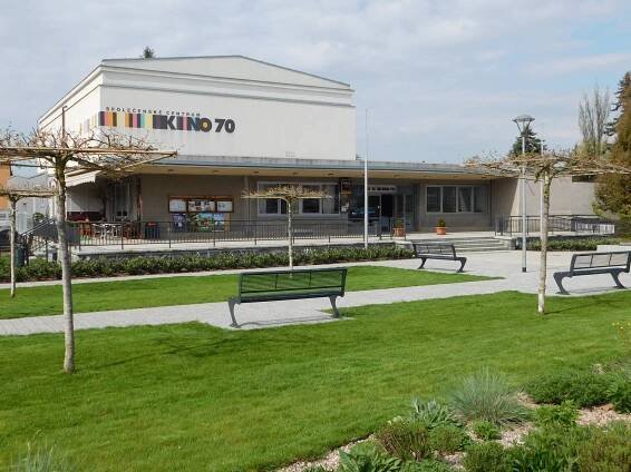 Blyštivá oslava půlstoletí kina v Dobrušce