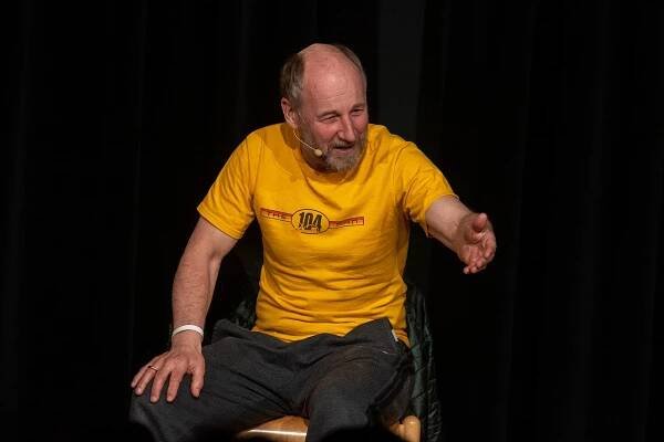 Roland Düringer – Ein Geschichtenerzähler wird 60 - Z filmu - Roland Düringer