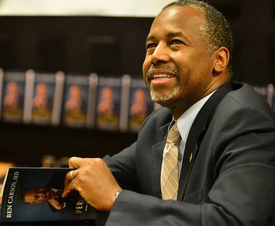 Ben Carson Book Signing at Barnes & Noble