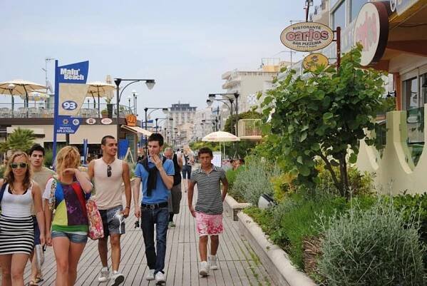 Léto - pobytové zájezdy - Itálie - Rimini - CK Atlantika