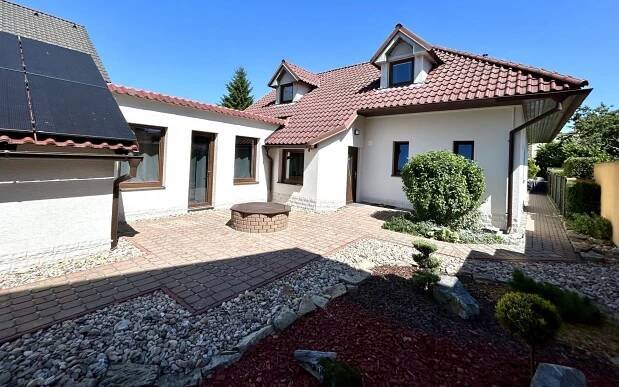 Prodej rodinný dům - Masarykova, Sezemice, 180 m2