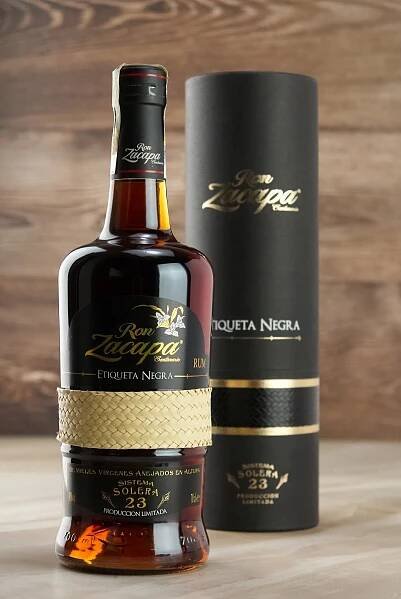 Ron Zacapa Centenario Etiqueta Negra Sistema Solera 23 CZ kolek | Rums.cz