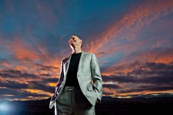 Predicting the Future the Easy Way (Part 1) - Mike Rayburn