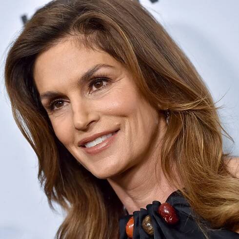 Cindy Crawford Is in Her Bangs Era — See Photo
