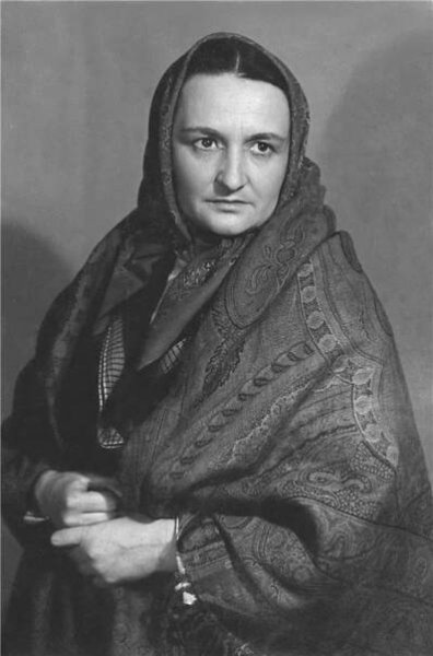 Noc v Hlubokém - 28.11.1946, Marie Ježková (Druhá sousedka) Foto: Josef Heinrich