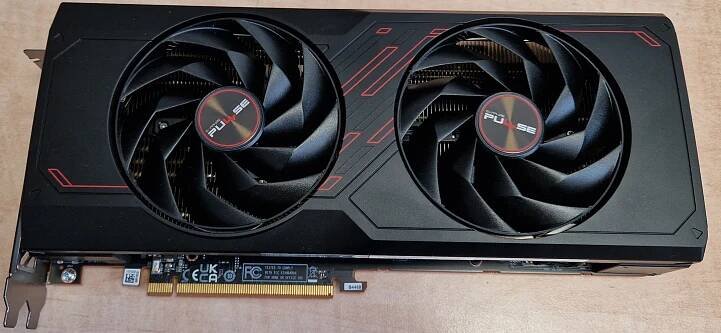 AMD snížila cenu Radeonu RX 7700 XT